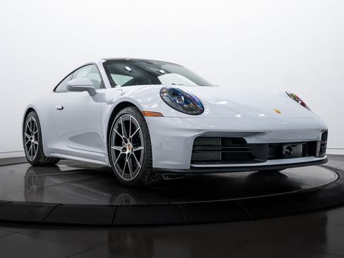 New 2026 Porsche 911 Carrera image 9