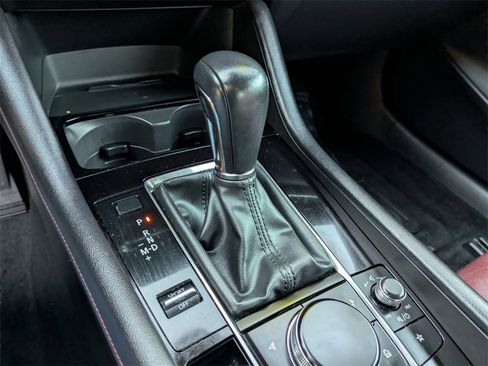 Used 2024 MAZDA MAZDA3 s image 21