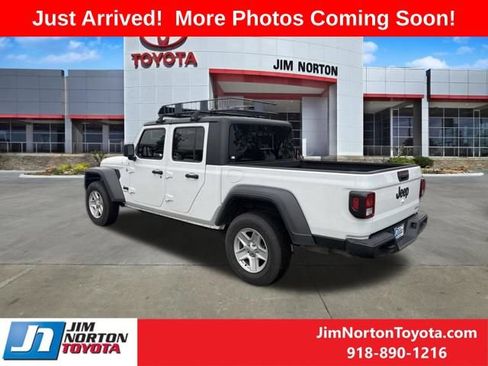 Used 2020 Jeep Gladiator Sport w/ Quick Order Package 24S AWD/4WD image 4