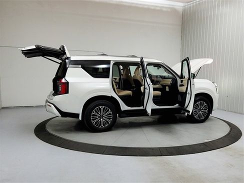 New 2026 Nissan Armada Platinum image 15