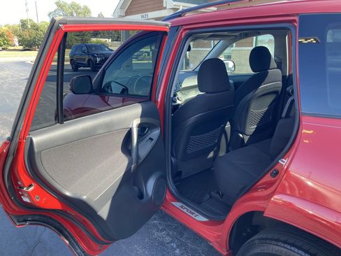 Used 2010 Toyota RAV4 Sport image 19