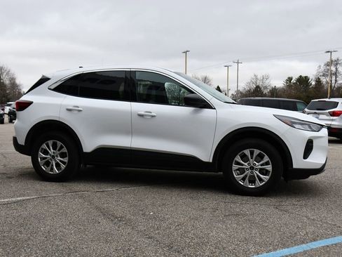 Used 2023 Ford Escape Active AWD/4WD image 7