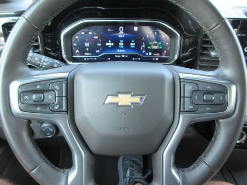 Certified 2023 Chevrolet Silverado 1500 LT AWD/4WD image 27