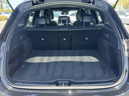 Used 2026 Mercedes-Benz GLC 300 image 14