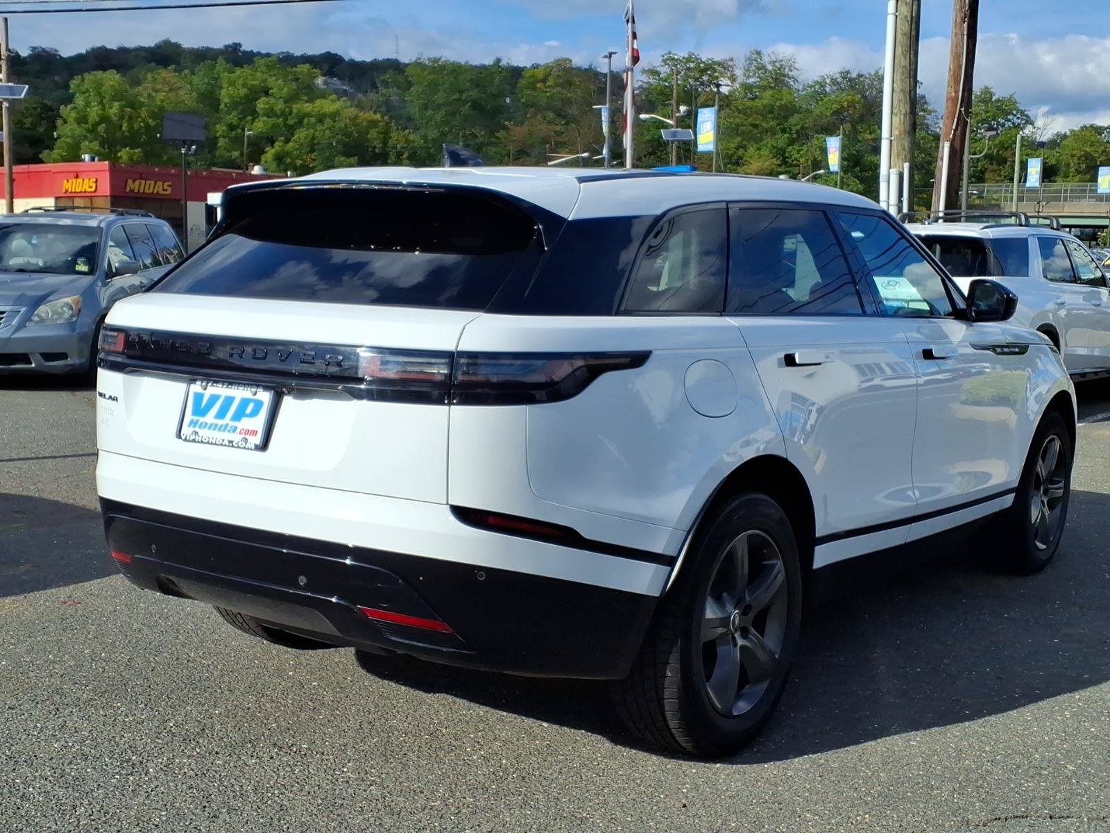 Used 2025 Land Rover Range Rover Velar Dynamic SE AWD/4WD image 11