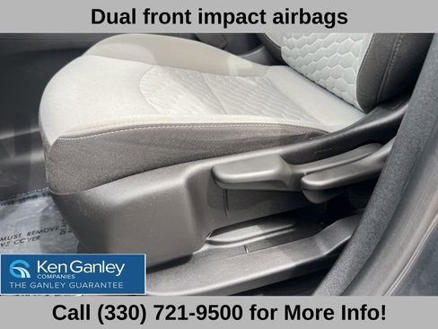 Used 2019 Chevrolet Equinox LS AWD/4WD image 28