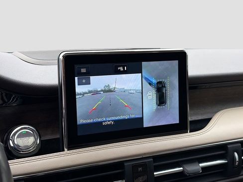 Used 2020 Lincoln Corsair Reserve w/ Equipment Group 201A image 14