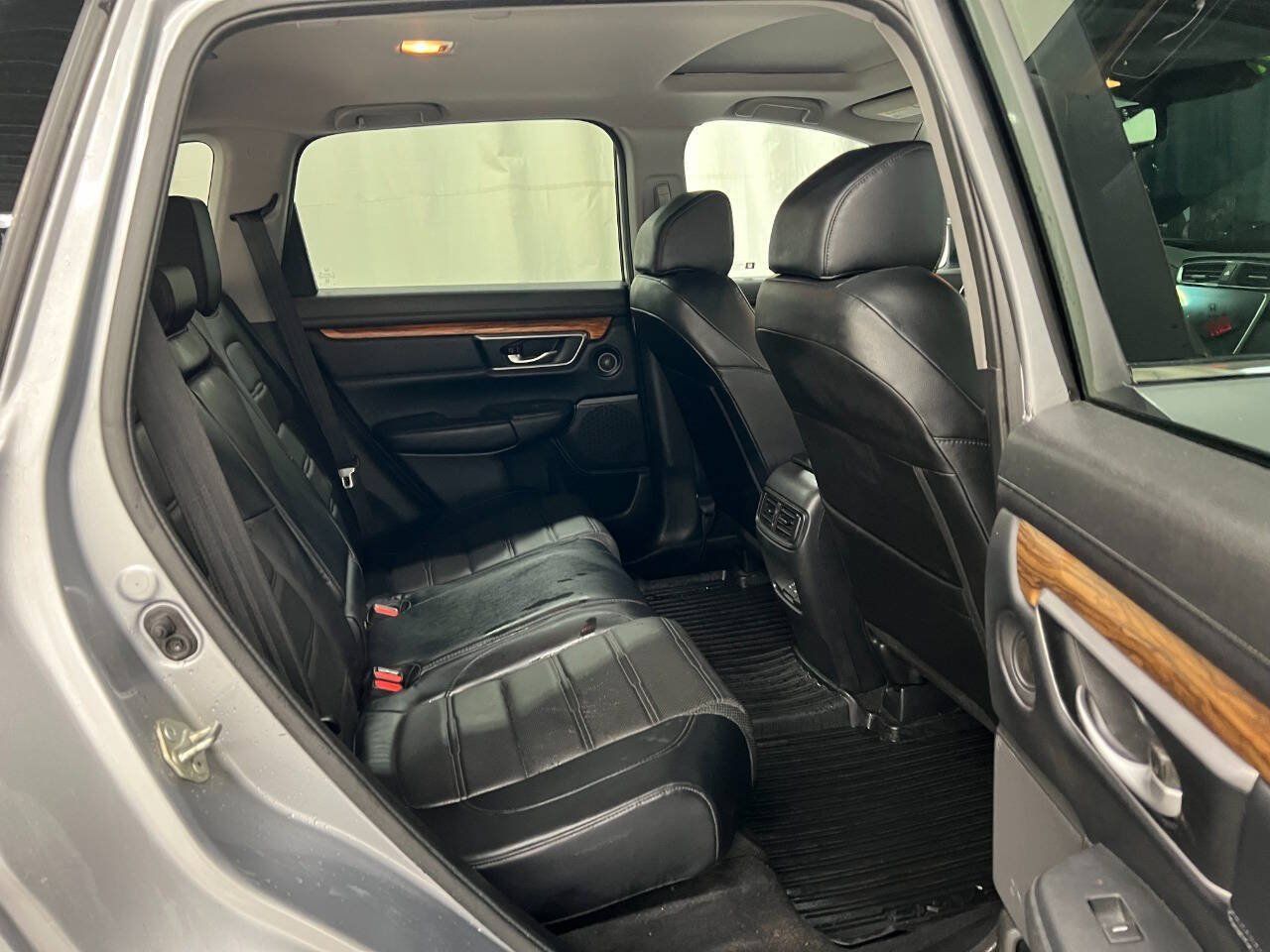 Used 2017 Honda CR-V EX-L image 10