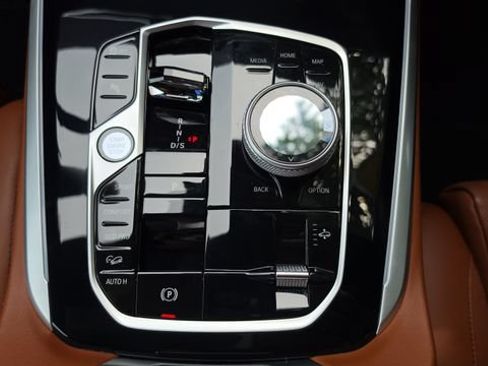 Used 2025 BMW X5 M60i w/ Executive Package AWD/4WD image 8