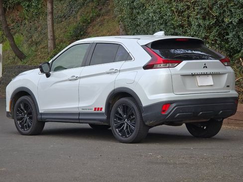 Used 2022 Mitsubishi Eclipse Cross LE image 5