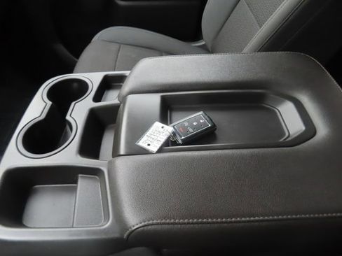 Used 2021 Chevrolet Silverado 1500 Custom w/ Custom Max Trailering Package AWD/4WD image 34