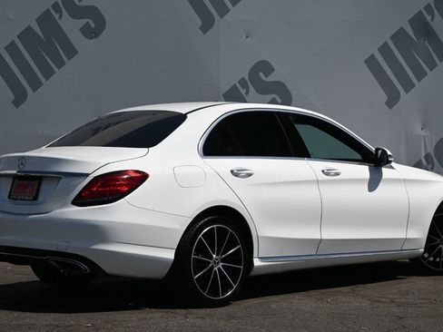 Used 2021 Mercedes-Benz C 300 Sedan image 5