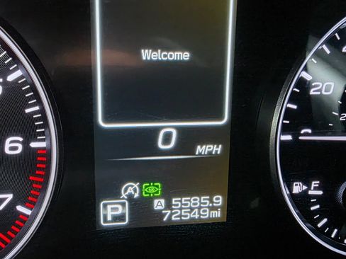 Used 2022 Subaru Outback Touring XT AWD/4WD image 18