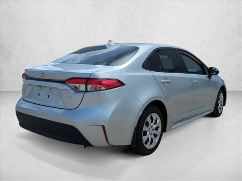 Certified 2026 Toyota Corolla LE FWD image 5