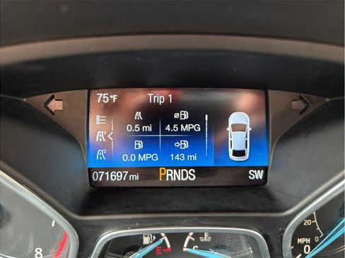 Used 2015 Ford Focus SE w/ Equipment Group 201A image 18