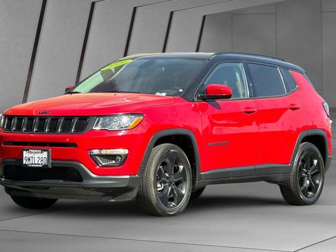 Used 2021 Jeep Compass Latitude image 8