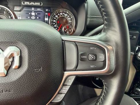 Used 2024 RAM 3500 Laramie AWD/4WD image 21