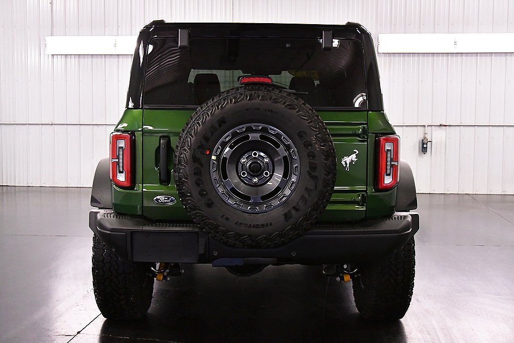 New 2025 Ford Bronco Badlands w/ Sasquatch Package AWD/4WD image 6