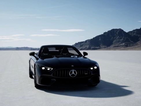 New 2025 Mercedes-Benz SL 63 AMG 4MATIC image 32