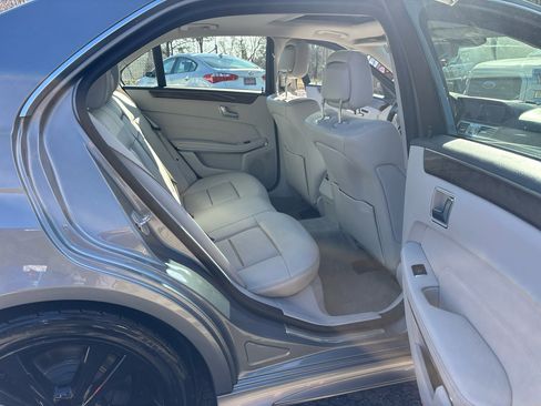 Used 2014 Mercedes-Benz E 350 Sedan w/ Premium 1 Package image 16