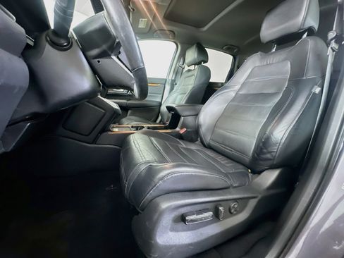 Used 2020 Honda CR-V Touring image 13