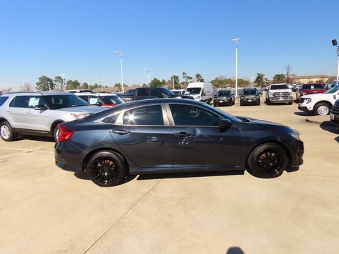 Used 2018 Honda Civic LX image 10