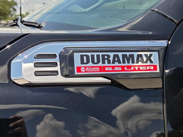 Used 2025 GMC Sierra 2500 Denali w/ Denali Reserve Package AWD/4WD image 8