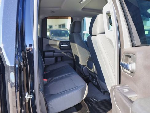 Used 2019 Chevrolet Silverado 1500 Custom Trail Boss w/ Custom Convenience Package image 23