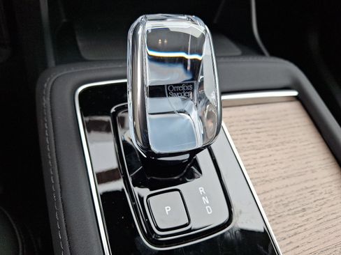 Used 2026 Volvo XC90 B6 Plus w/ Protection Package Premier AWD/4WD image 11