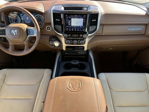 Used 2019 RAM 1500 Laramie image 14