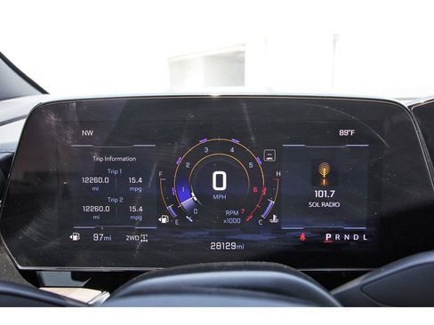 Used 2025 Chevrolet Suburban Z71 AWD/4WD image 14