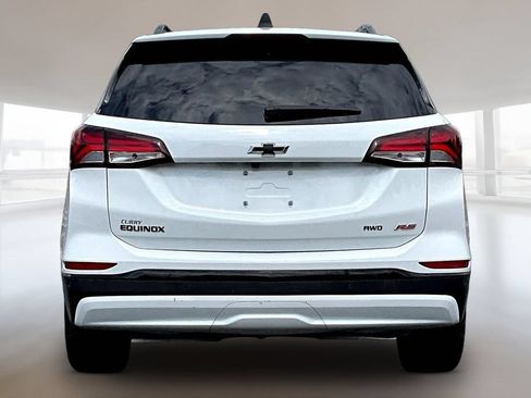 Used 2024 Chevrolet Equinox RS AWD/4WD image 5