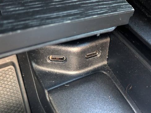 Used 2022 Mercedes-Benz GLS 450 4MATIC image 20