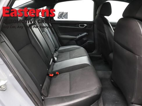 Used 2025 Honda Civic Sport image 22