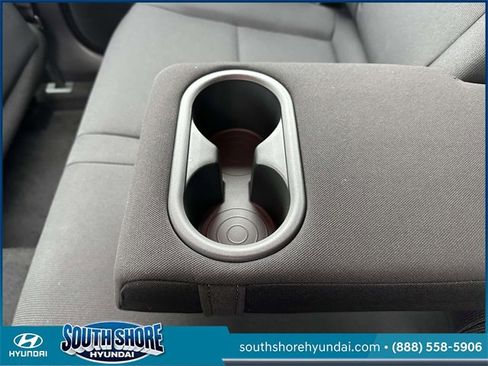 Certified 2025 Hyundai Kona SE image 12