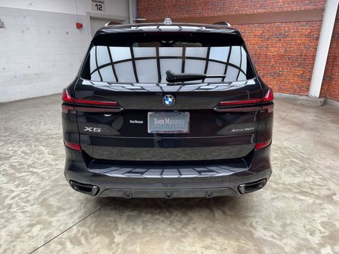 Certified 2024 BMW X5 xDrive40i w/ M Sport Package AWD/4WD image 4
