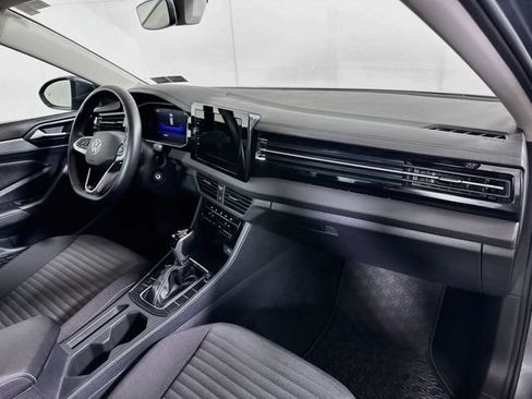 Certified 2025 Volkswagen Jetta S FWD image 26