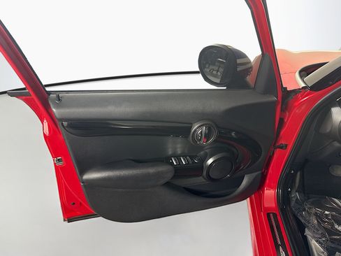Used 2018 MINI Cooper S FWD image 26