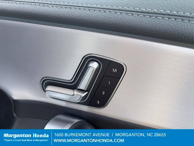 Used 2025 Mercedes-Benz CLA 250 4MATIC image 37