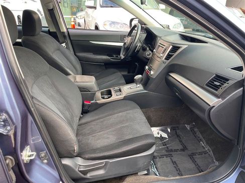 Used 2014 Subaru Legacy 2.5i Premium AWD/4WD image 15