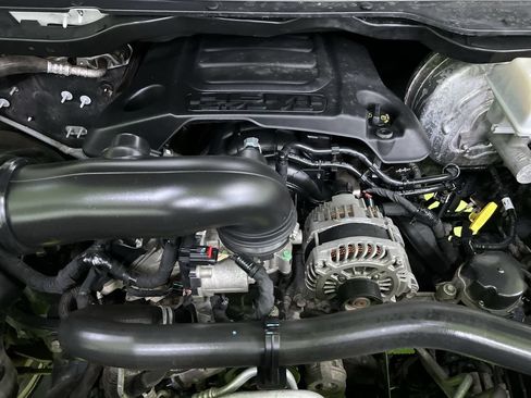 Used 2019 RAM 1500 Tradesman AWD/4WD image 28