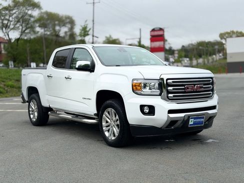 Used 2018 GMC Canyon SLT w/ Driver Alert Package AWD/4WD image 9