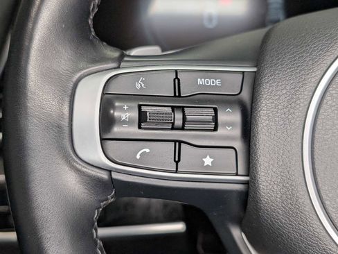 Certified 2023 Kia Sportage EX image 36