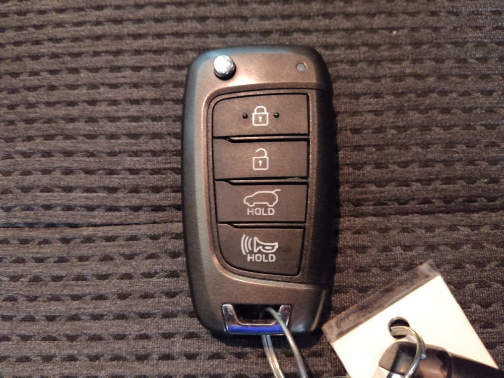 Used 2019 Hyundai Santa Fe SE AWD/4WD image 32