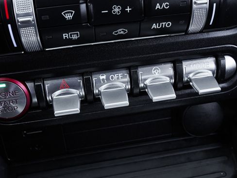 Used 2022 Ford Mustang GT w/ Equipment Group 301A image 10