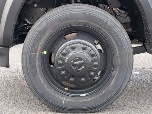New 2026 RAM 5500 Tradesman AWD/4WD image 9
