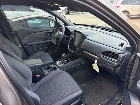 Certified 2025 Subaru Forester Premium image 3