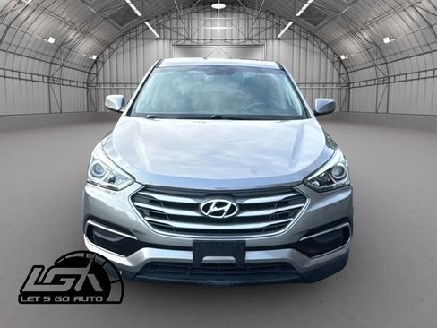Used 2017 Hyundai Santa Fe Sport AWD/4WD image 3