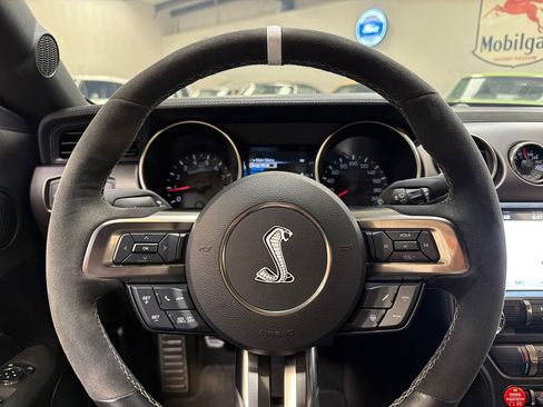 Used 2017 Ford Mustang Shelby GT350 w/ Electronics Package RWD image 21