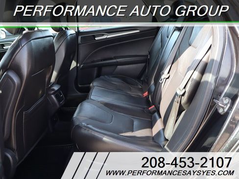 Used 2013 Ford Fusion Titanium image 9